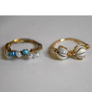 Two Intriguing Gold Tone Wire Wrap Beads/Stones Size 13 Y2K Hipster Casual Rings